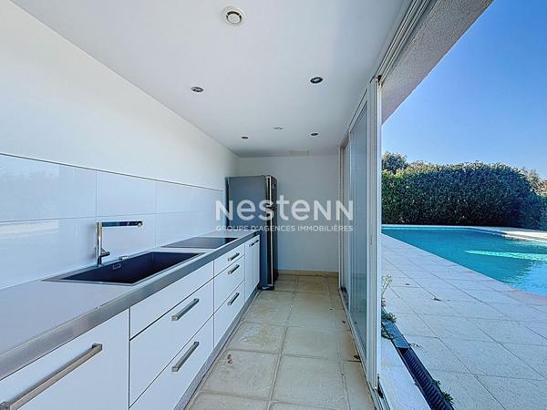 Super Cannes - Maison 219 m² - 5 Chambres - Terrain 2820 m² - Piscine - Garage - Calme
