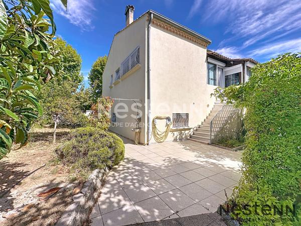 Maison à vendre à Peynier - 6 pièces, 5 chambres, proche centre-ville