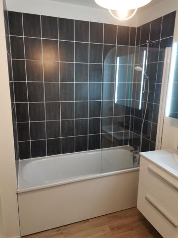 Appartement COURBEVOIE - 2 pièces - 52.30 m2