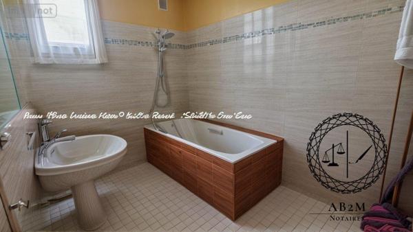 Maison individuelle à vendre à Perros-Guirec dans les Côtes-d'Armor (22700), ref : VM380-22093