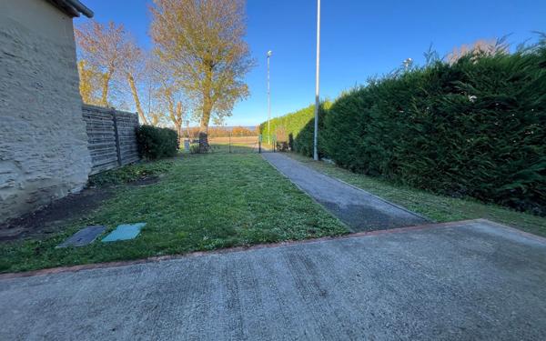 Maison à louer    5 pièces •  Laurabuc