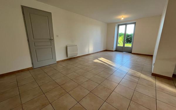 Maison à louer    5 pièces •  Laurabuc