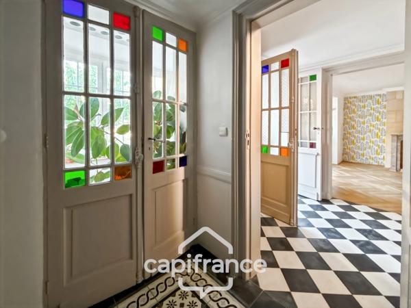 TALENCE (33) limite BORDEAUX/Quartier Saint Genès, Maison familiale avec jardin & dépendance