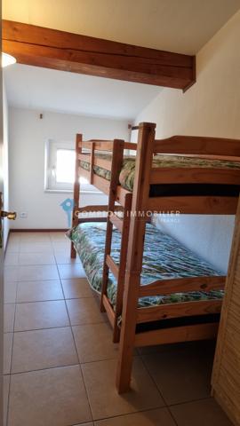 Villa
                                                                                                                                                                                                                                                                                                                        4 pièce(s)                                                                                                                                                                                                          3 chambre(s)                                                                                                                                                                                                          73  m²