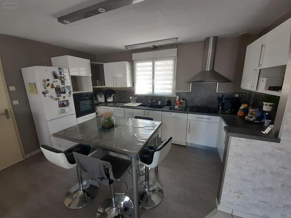 Maison à vendre à Laigné-en-Belin dans la Sarthe (72220), ref : 024/346