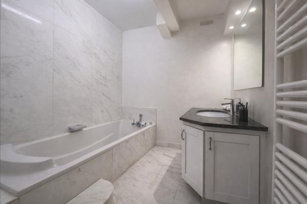 Appartement 4 pièces - 103 m² Exclusivité efficity