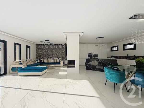 Maison à vendre  7 pièces - 147,47 m2 MONTFERMEIL - 93