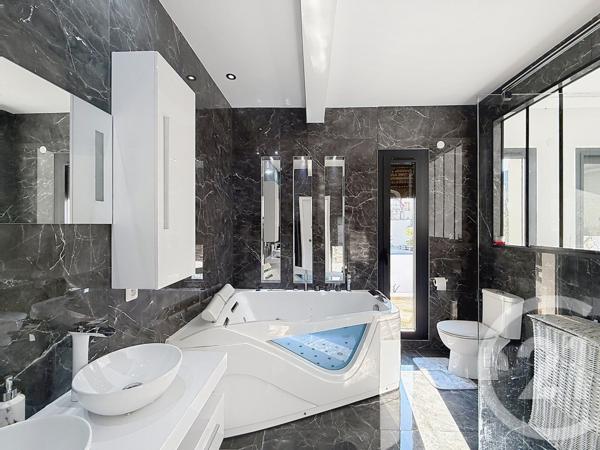 Maison à vendre  7 pièces - 147,47 m2 MONTFERMEIL - 93