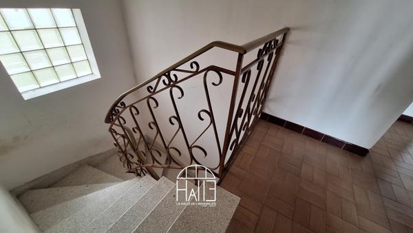 Maison
         5 pièces
        - 128 m² 181 000 € *