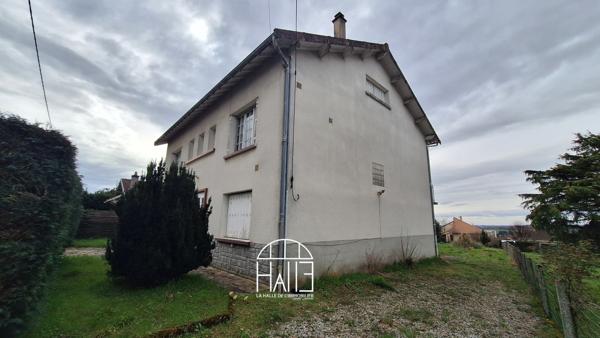 Maison
         5 pièces
        - 128 m² 181 000 € *
