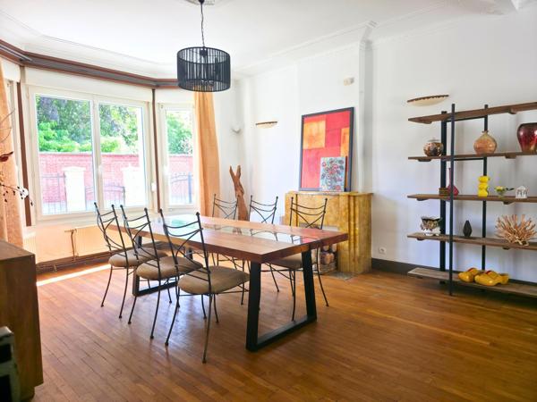 Maison 200 m², 5 chambres et piscine – Caudry
