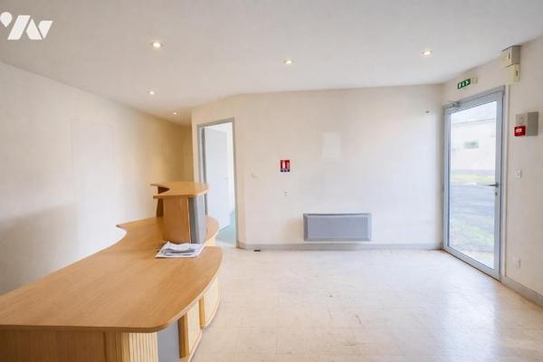 SAINT-AVERTIN – RUE DE GRANDMONT 
ENSEMBLE IMMOBILIER A USAGE DE BUREAUX – EMPLACEMENT STRATÉGIQUE