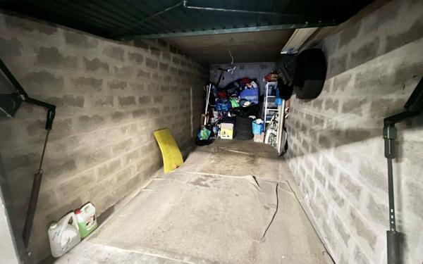 Appartement à vendre    3 pièces • 92,76 m2 Villeurbanne