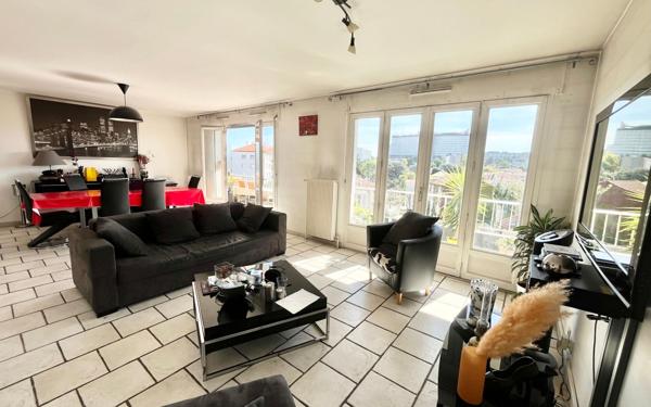 Appartement à vendre    3 pièces • 92,76 m2 Villeurbanne