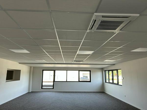 BUREAUX à LOUER de 185.8 m²