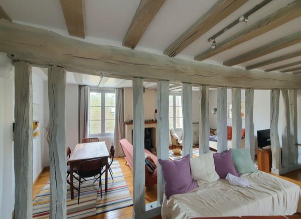 APPARTEMENT DUPLEX DE 77 m² À VENDRE À SAINT AIGNAN SUR CHER