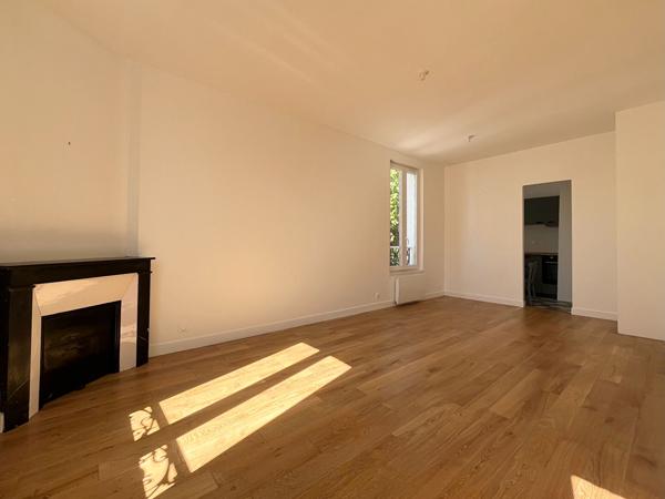 Appartement Asnieres Sur Seine 3 pièces 57.03 m2