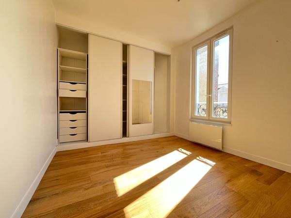 Appartement Asnieres Sur Seine 3 pièces 57.03 m2