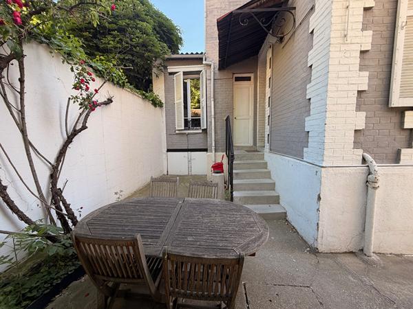 Appartement Asnieres Sur Seine 3 pièces 57.03 m2
