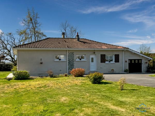 Dpt Gers (32), à vendre BARCELONNE DU GERS Maison T4 de 105 m² habitables en plain-pied + garage attenant de 33 m² + grande terrasse couverte de 50 m² sur 5549 m² de terrain