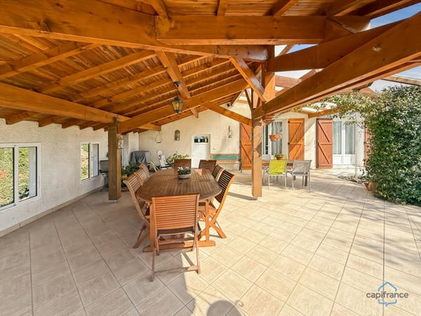 Dpt Gers (32), à vendre BARCELONNE DU GERS Maison T4 de 105 m² habitables en plain-pied + garage attenant de 33 m² + grande terrasse couverte de 50 m² sur 5549 m² de terrain