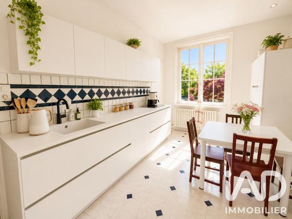 Maison à vendre 6 pièces 180 m² Aiffres