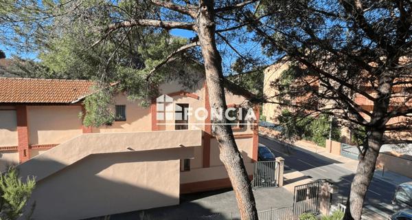 À vendre Studio 19.75 m² - Hyères 83400