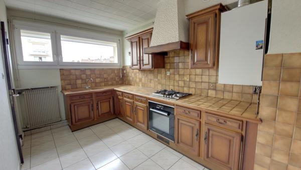 Metz (57000) Appartement F4 au sablon avec cave et balcon