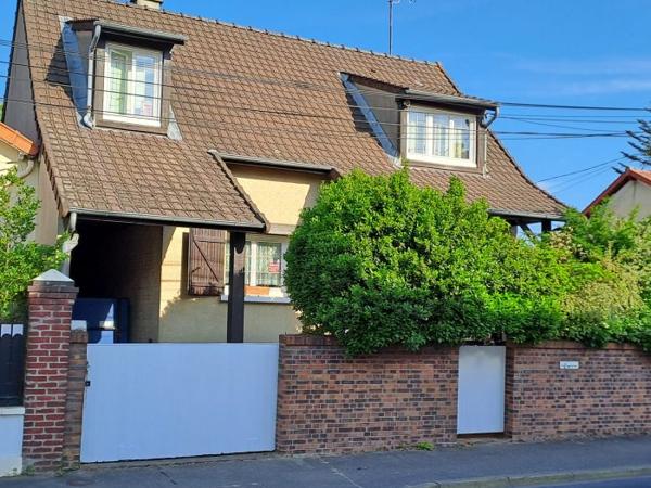 Maison traditionnelle Villiers-le-Bel 102 m²