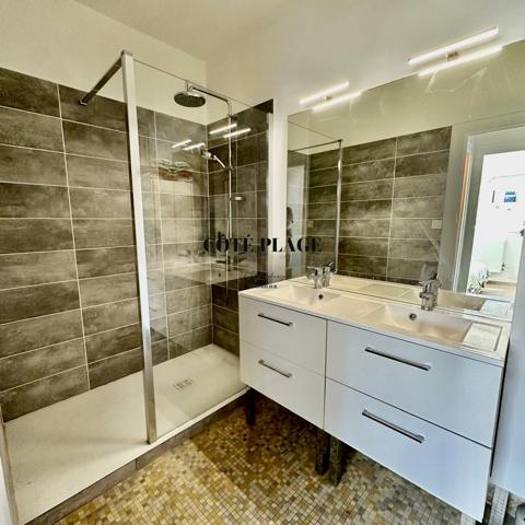 Royan (17200) Pontaillac Royan Appartement T3 Terrasse Parking Cave au prix de 278.000€ HAI