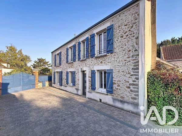 Maison à vendre 8 pièces 182 m² Ballancourt-sur-Essonne