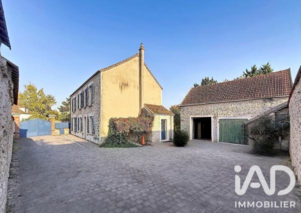 Maison à vendre 8 pièces 182 m² Ballancourt-sur-Essonne