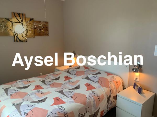 MAISON INDIVIDUELLE- PLAIN- PIED- 128M2 -4 CHAMBRES - 3 GARAGES - PARKING- TERRAIN - SOUS-SOL COMPLET -LEXY