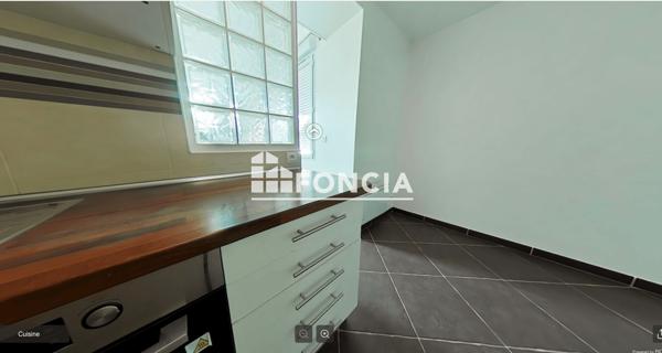 Location Studio 21.44 m² - Corbeil-essonnes 91100