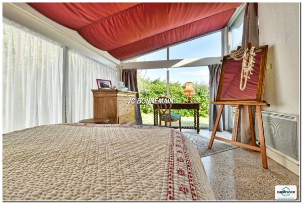 Maison plain-pied à vendre proche Plages - LE CHATEAU D'OLERON (17) - 135 m² habitables - Terrain 1400 m² - 4 pièces