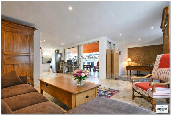 Maison plain-pied à vendre proche Plages - LE CHATEAU D'OLERON (17) - 135 m² habitables - Terrain 1400 m² - 4 pièces