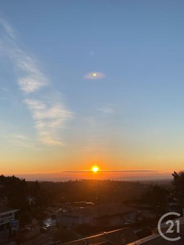 Appartement T3 à vendre  3 pièces - 65 m2 CHATEAUNEUF GRASSE - 06