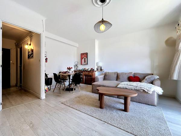 Appartement 3 pièce(s) 2 chambre(s) 70 m²