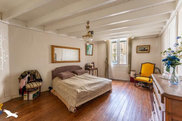 Maison 472 500 € Bordeaux 6 p 145 m² DPE D