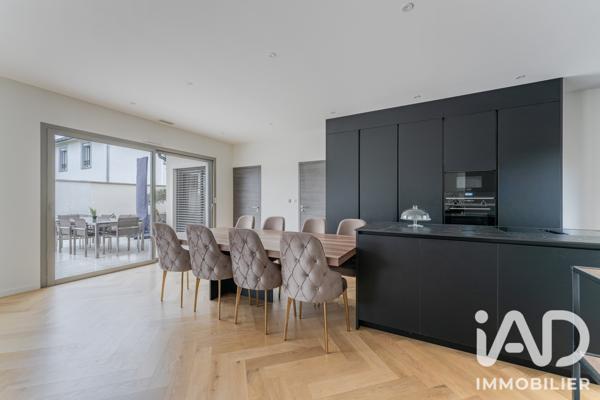 Maison (prestige) à vendre 5 pièces 143 m² Charly