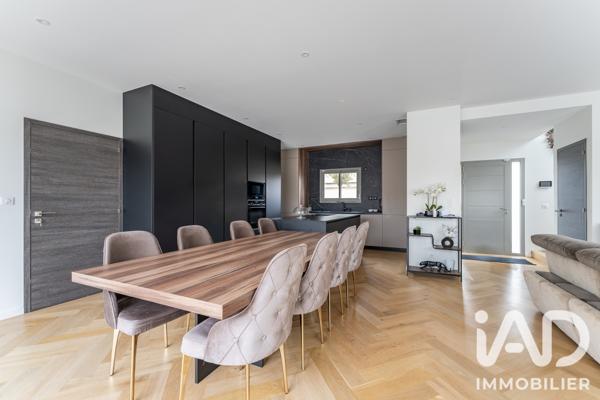 Maison (prestige) à vendre 5 pièces 143 m² Charly