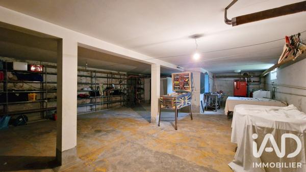 Maison à vendre 6 pièces 158,3 m² Carhaix-Plouguer