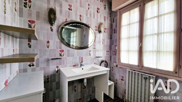 Maison à vendre 6 pièces 158,3 m² Carhaix-Plouguer