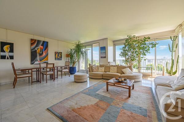 Appartement F5 à vendre  5 pièces - 134,09 m2 PARIS - 75016