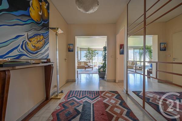 Appartement F5 à vendre  5 pièces - 134,09 m2 PARIS - 75016