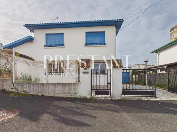 Maison à rénover – 3 chambres – Jardin – Quartier calme, ANGLET