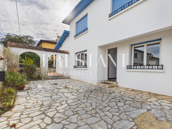 Maison à rénover – 3 chambres – Jardin – Quartier calme, ANGLET