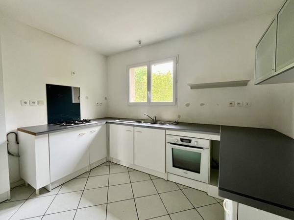 Maison à louer 980 € CC Cavignac 5 p 95 m² DPE C