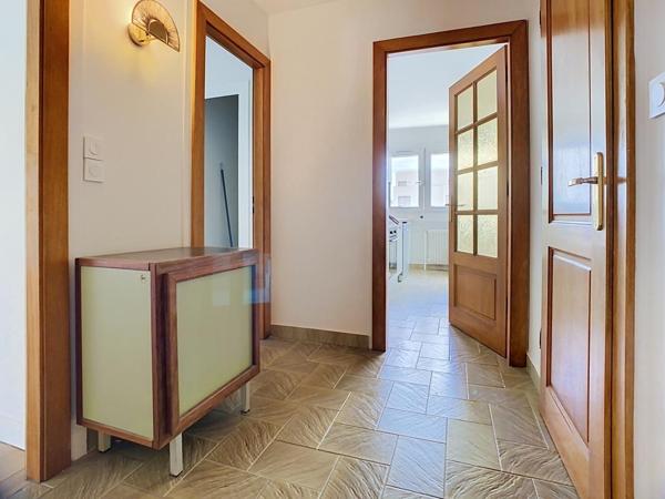 T4 – MEUBLE – 89 m² – 69100- VILLEURBANNE