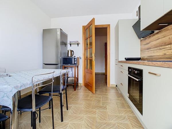 T4 – MEUBLE – 89 m² – 69100- VILLEURBANNE